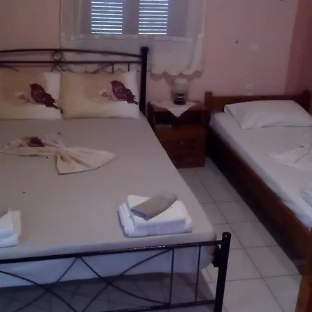 Guest house Chryspy Toulatos 2*