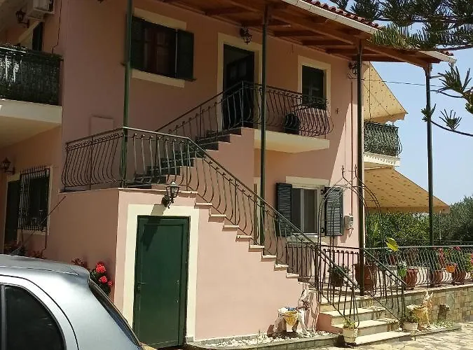 Casa de hóspedes Chryspy Toulatos 2*